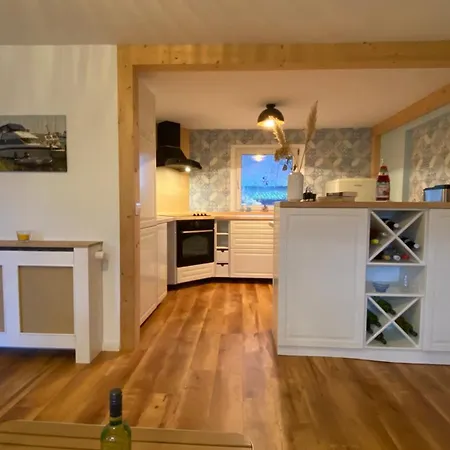 Am Wald Holiday home Brandis