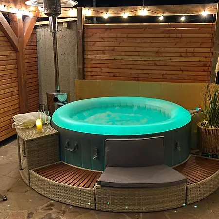 Am Wald - Leipzig Land Whirlpool & Infrarotkabine Feriehus Brandis